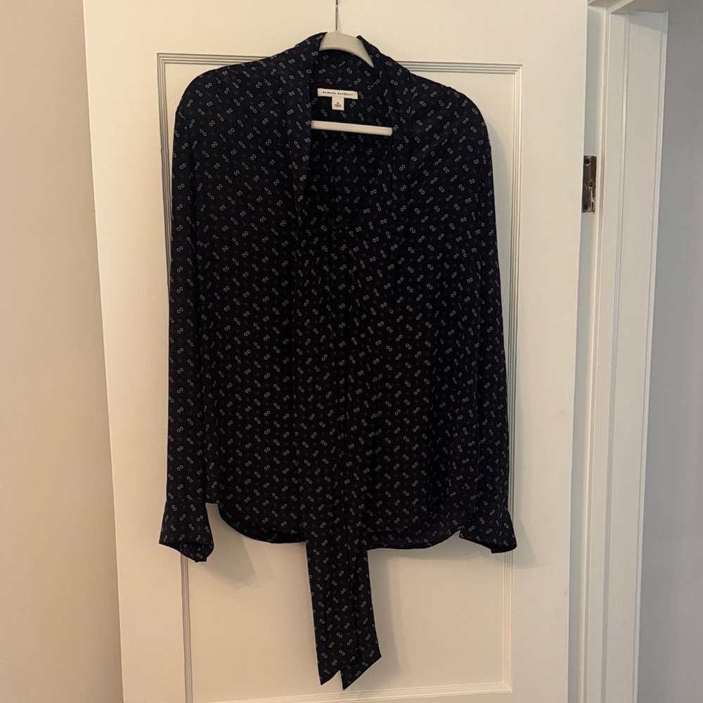 Banana Republic Dark Patterned Blouse